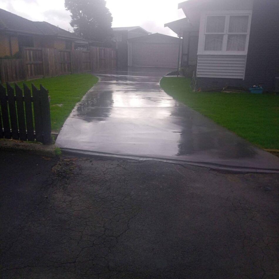 Concrete Driveways Whangarei: Transform Your Home
